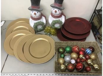 2 Snowman, Plastic Plates, Christmas Balls