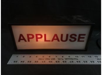 Applause Light, Plug In With Switch