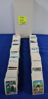 Lot 125 - 1989 Tops Baseball Card Lot - Over 500 Cards In Case