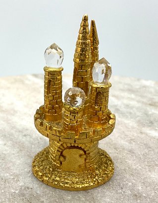 Lot 33- 1985 Spoontiques Collectible Castle With Crystals Figurine