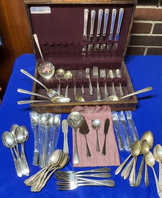 Lot 71- Silverplate Wm A Rogers Flatware Silverware And Oneida Stainless Patterns Also