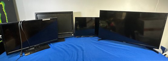 Lot 370 - Lot Of 4 Flat Screen TVs - Samsung - Insignia - Vizio Television