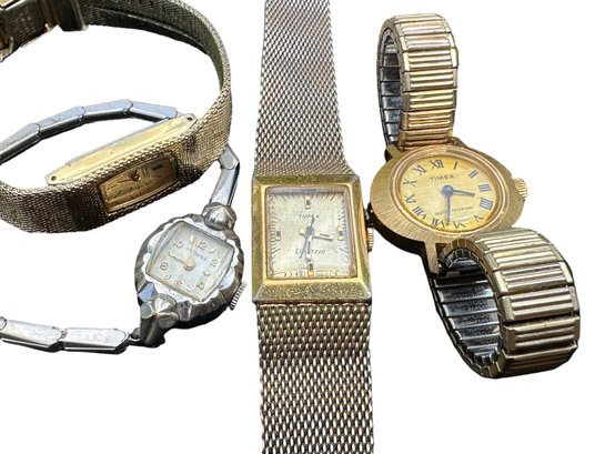 Lot 329- 4 Ladies Vintage Watches - Timex Water Resistant - Seiko Quartz - Fairfax - Untested