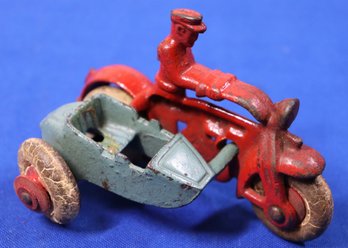 Lot 138- 1930s Hubley Red Police Motorcycle With Blue Sidecar - Rubber Tires - Vintage Toy Bike