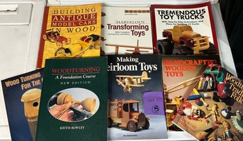 Lot 113 - Lot Of 8 Books - Building Antique Model Cars In Wood - Folk Art - Making Heirloom Toys - Garden