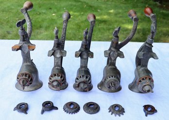 Lot 269 - 1940-50 5 Meat Grinder Sausage Grinder Hand Crank Food / Choppers - Universal Collection Of 5