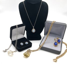 Lot 54- Necklace & Earring Set Earrings Necklace Lot Of 5