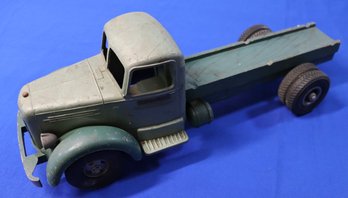 Lot 183- 1950 Smith & Miller Toy Lumber Truck - Smitty Toys California - Pressed Steel And Oak