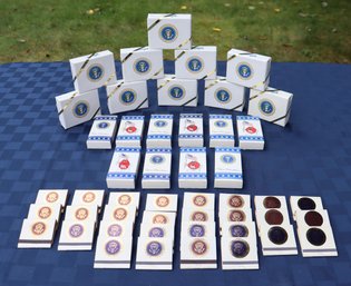 Lot 228 - Authentic Bill Clinton  White House Presidential Seal Lot - Whitmans Chocolates - M&m's - Matchbooks