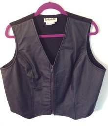 Lot 525BB - Vintage Bagatelle Woman's Black Leather Vest - Large