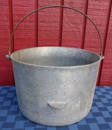 Lot 297 - Wagner Ware Sidney Flat Bottom Aluminum Kettle Pot - Vintage Kitchen