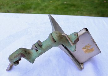 Lot 279 - Antique Arcade Small Green Cast Metal Table Mount Food Slicer #9498