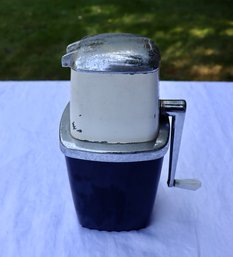 Lot 267 - Swing-a-way Ice Chopper / Crusher -1960s - Vintage Kitchen