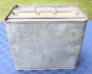 Lot 207 - Antique Galvanized Metal 6 Dozen Egg Carrier Cooler - Complete - Farmhouse Decor