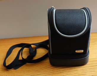 Lot CV45-  Kodak Small Digital Camera / Cellular Phone Case -new