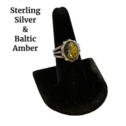 Lot 56- Sterling Silver Green Baltic Amber Ring Size 7