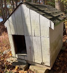 Lot 5- Solid DOG HOUSE- Rustic Little Home For Your Furry Family Member