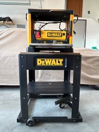 Lot 1: DeWalt Wood Planer - DW733 - 13.5 Inch With Stand & Mobile Base