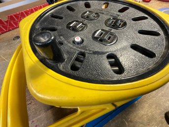 Lot 82 - Multi Plug Reel Model #6000-25G Yellow Grainger - Contractor - Extension Cord