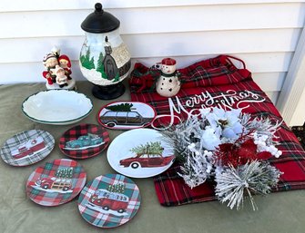 Lot 55SD- Mixed Lot - Christmas Plates - Musical Decor - Hallmark Candle Holder - Cookie Jar - Big Gift Bag