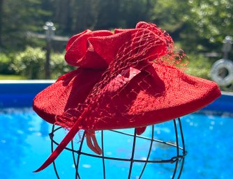 Lot 305SES - Bright Red Vintage Fascinator Hat