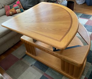 Lot 21: Vintage Corner Oak Lift Top Coffee Table