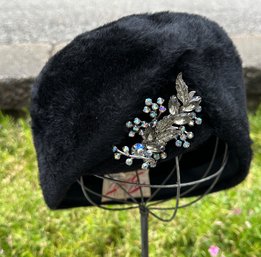 Lot 332SES- Mid Century Brandt Black Faux Fur Musketeer Hat With Rhinestone Cluster - Made In Austria