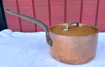 Lot 363 - Beautiful Heavy Copper Stock Sauce Pan- Cast Iron Handle - Made In France & Cover - Vintage Cookware