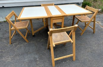 Lot 519G2 -  Very Cool! 1960s Mid Century Hideaway Storage Kitchen Table With 4 Chairs