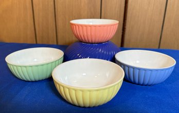 Lot 552B - Vintage Colorful Bowls Set Of 4 Plus Larger One