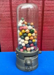 Lot 307 - Early 1900s Counter Top Coin Operated Gumball Machine Dispenser 1 Cent