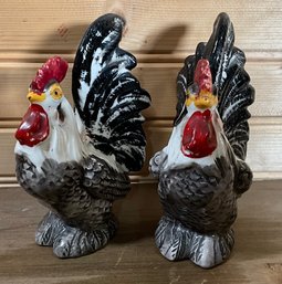 Lot 651- Rooster Salt And Pepper Shakers- Farmhouse- Kitchen Decor