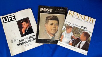 Lot 597B - Vintage John F. Kennedy Magazines JFK