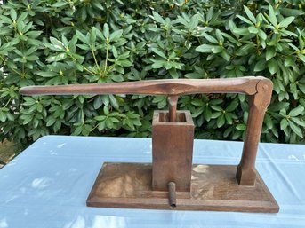 Lot 314 - Vintage Large Antique Wood Fruit Press - Primitive - Farmhouse Home Decor