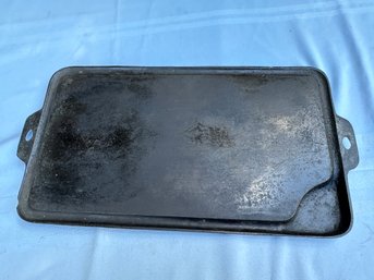 Lot 318 - Late 1800s Birmingham Stove & Range Cast Iron Griddle - Dry Fry Antique Cookware