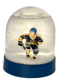 Lot 303 - Enesco Hockey Player Boston Bruins Colors #12 Snow Globe -