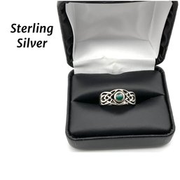 Lot 81- Sterling Silver Irish Ring With Green Stone Size 8