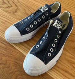 Lot 8- CONVERSE ALL STAR! Navy Blue Women's Slip On Sneakers Shoes Size 6 1/2