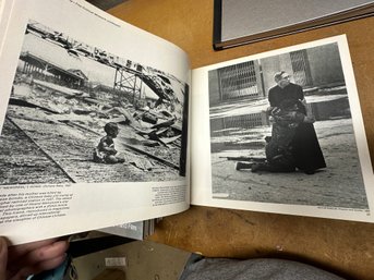 Lot 99 - Vintage Time-life Library Of Photography Books Set Of 9