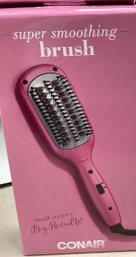 Lot 138RR- New Sealed In Box Conair Super Smoothing Brush Ceramic Technology