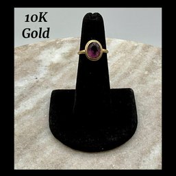 Lot 91- 10K Gold Purple Amethyst Ring Size 5