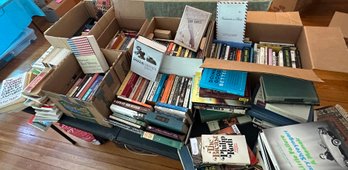 Lot 268 - Huge Table Lot Of Books  - Fabulous Hardcover & Softcover