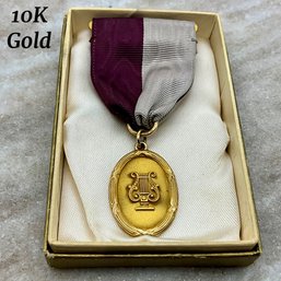 Lot 451- 10K Gold 1957 Dieges & Clust Piano Award Pendant - Garden City High School