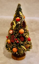 Lot 624CJV -  Vintage 1960s Christmas / Holiday Fruit Tree Table Decoration In Original Box