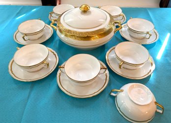 Lot 285- Vintage Limoges Chapus Freres White Porcelain France Set Of 8 Fine China Serving Bowl And Soup Bowls