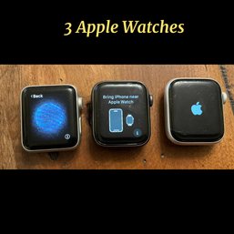 Lot 556- Apple Watch - Series 2 And 6 - Lot Of 3 - Wiped Clean