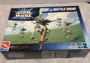 Lot 505 - Sealed ERTL Star Wars New In Box - Stap With Battle Droid Model Kit - New Old Stock