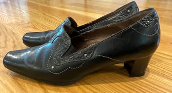 Lot 63- Melluso Black Leather Western Shoes Womens Size 37 1/2 7 To 7 1/2