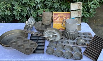 Lot 13- Antique Bakeware Items - Decor - Bundt- Cake - Sifter - Checkerboard - Loaf Pans - Muffins - Kitchen