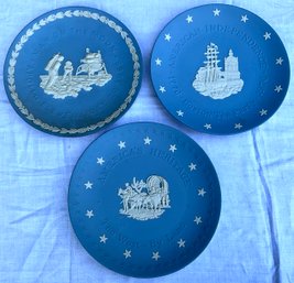 Lot 17- 1969 Blue Jasper Lord Wedgwood Signed 8 Inch Plates - Man On Moon - American Heritage - Bicentennial